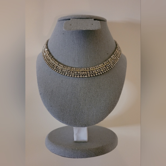 Jewelry - Vintage Three Clear Rhinestone Line Silver Necklace